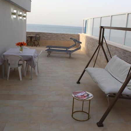 Tramonto Sul Mare Bari Apartment Near The Airport Exterior photo