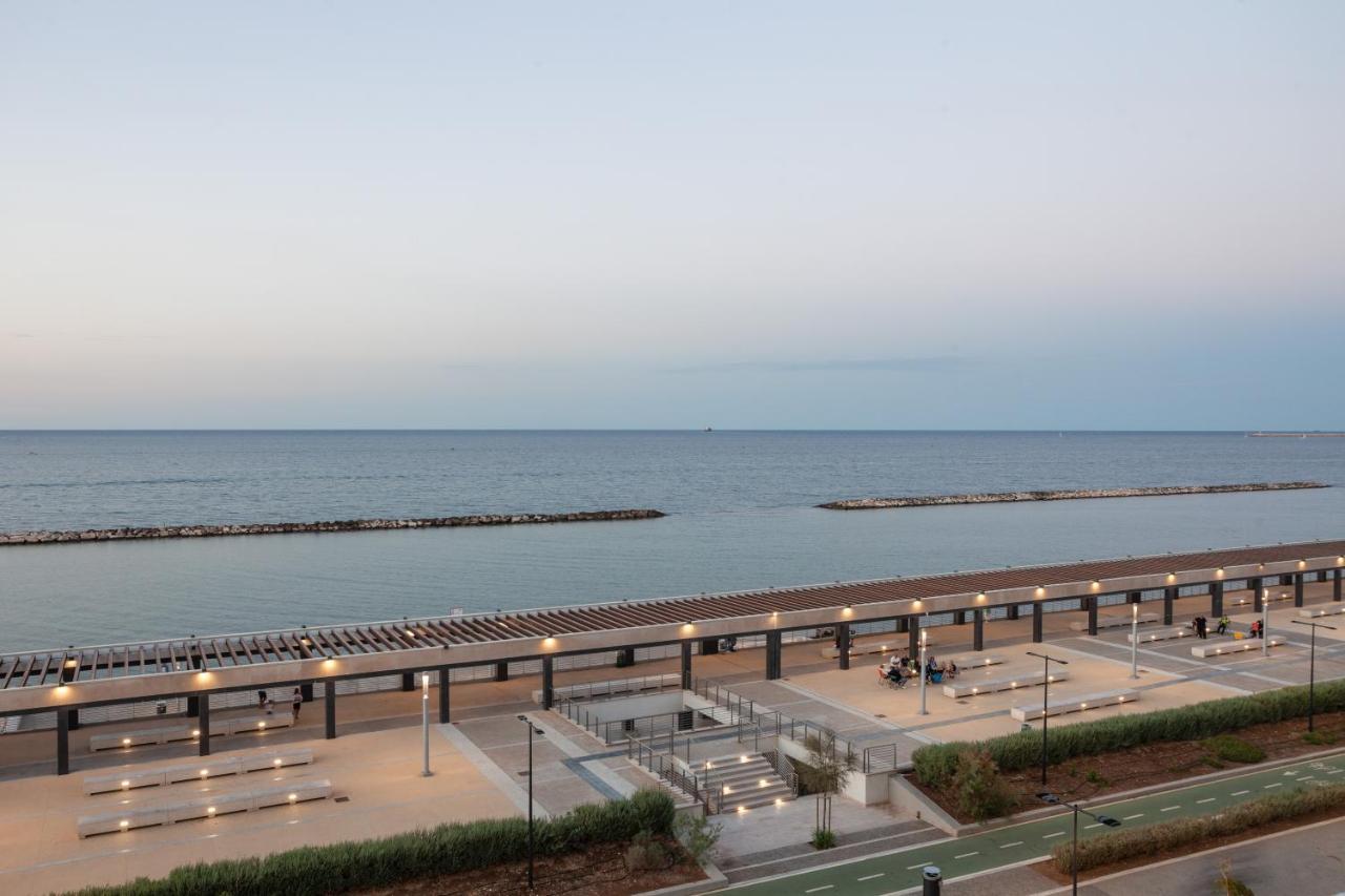 Tramonto Sul Mare Bari Apartment Near The Airport Exterior photo